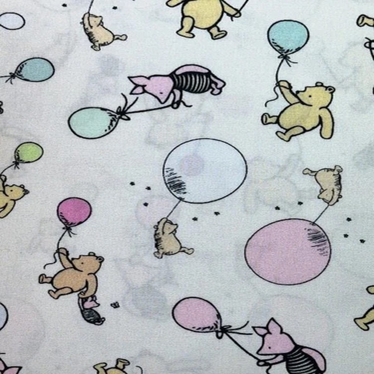 'Winnie the Pooh Classic' 100% Cotton Fat Quarter, Half or Whole Metre