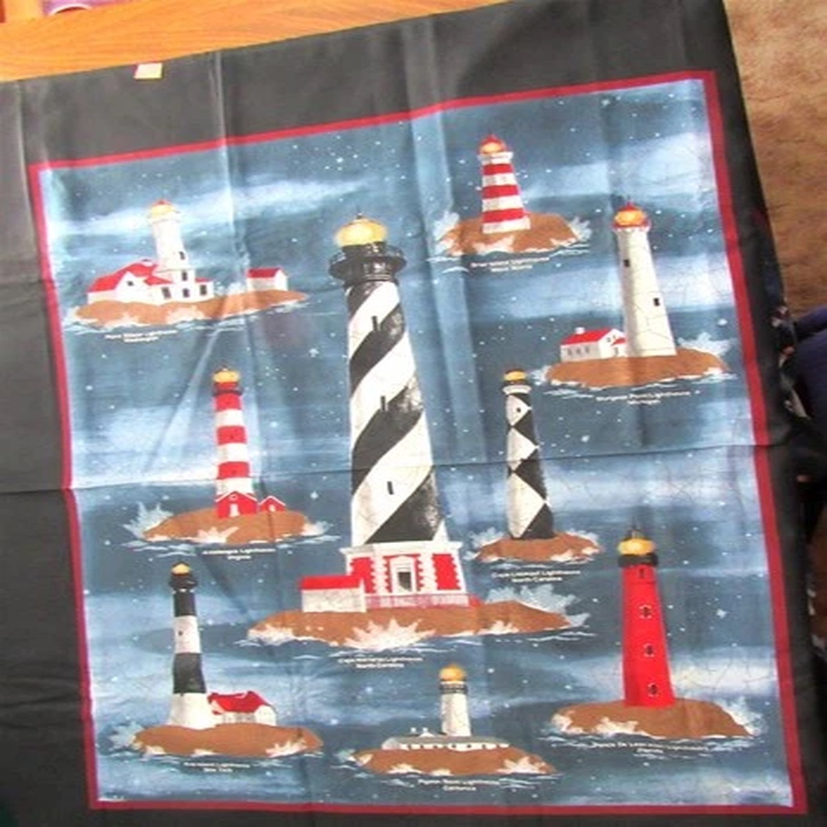 1 panel Lighthouses Quilt Top/Wall Hanging 36